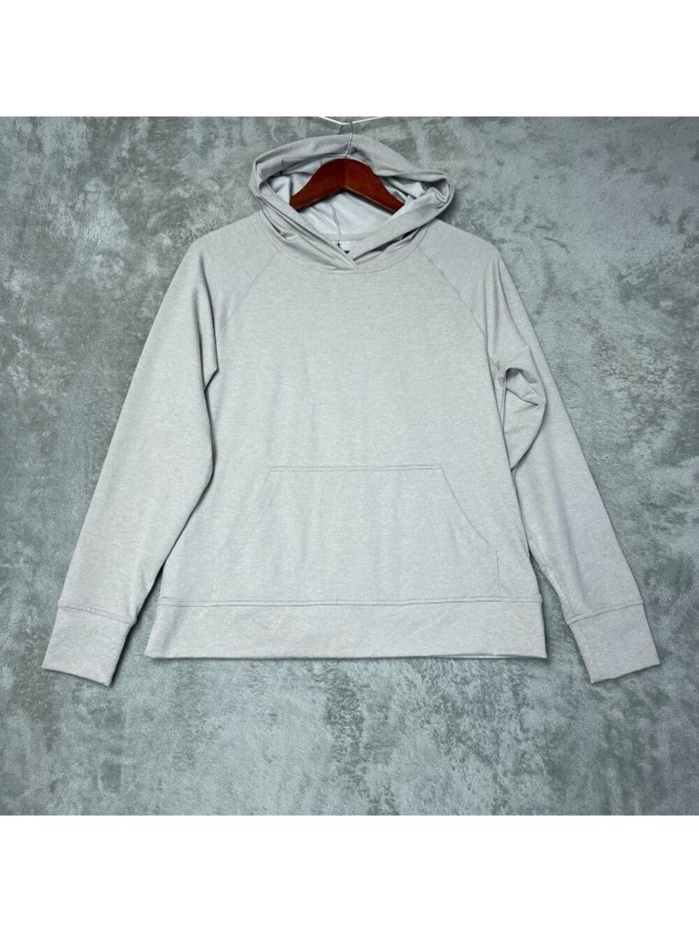 NWT Danskin Women's S Hoodie With Kangaroo Tan C0496